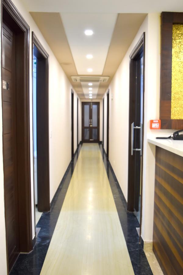 Hotel Tara Palace Redfort Új-Delhi Kültér fotó