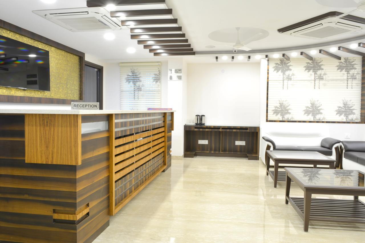 Hotel Tara Palace Redfort Új-Delhi Kültér fotó