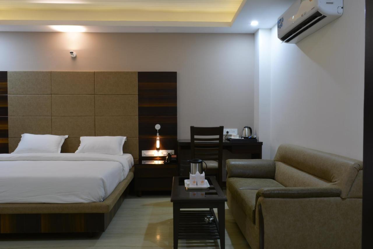 Hotel Tara Palace Redfort Új-Delhi Kültér fotó